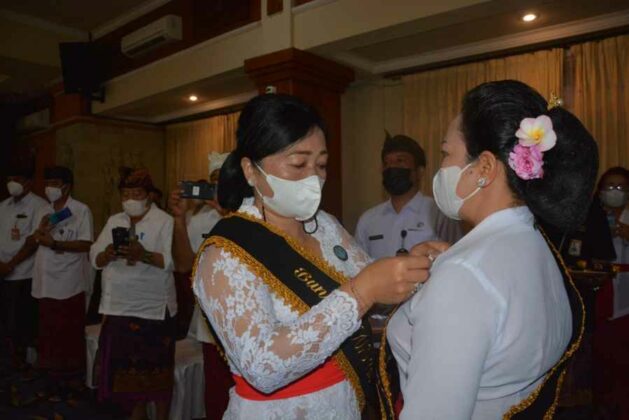 Sagung Antari Jaya Negara Kukuhkan Bunda PAUD Kecamatan, Desa/Kelurahan se-Kota Denpasar